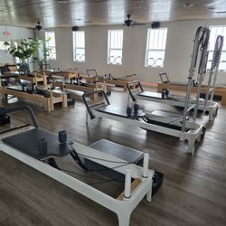 Scott St reformer studio