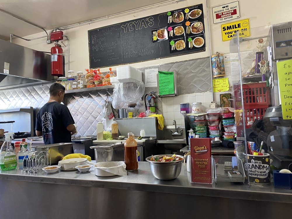 Yeya's Restaurant