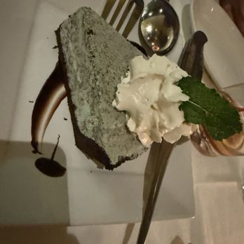 Chicago Cut Steakhouse - Mint chocolate chip ice cream pie - Steakhouses Near Me - Chicago, Illinois Chicago Cut Steakhouse - Mint chocolate chip ice cream pie - Steakhouses Near Me - Chicago, Illinois