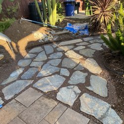 Sunburst Decorative Rock - Flagstone