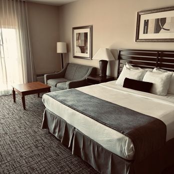 Best Western Plus Bayside Hotel - King room - Hotels Near Me - Oakland, California Best Western Plus Bayside Hotel - King room - Hotels Near Me - Oakland, California