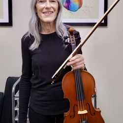 Dolce Music Studio  - New teacher at Dolce for violin, viola, piano, or voice! Dolcesmusic.com