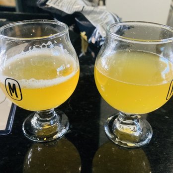 Monolithic Brewing - Strawberry Basil on the left and the Mango Pineapple on the right. - Breweries Near Me - Omaha, Nebraska