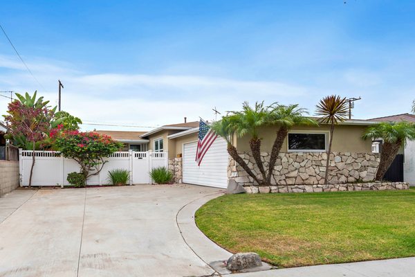 Windermere Real Estate 27941 La Paz Rd Ste A Laguna Niguel Ca Real Estate Agents Mapquest