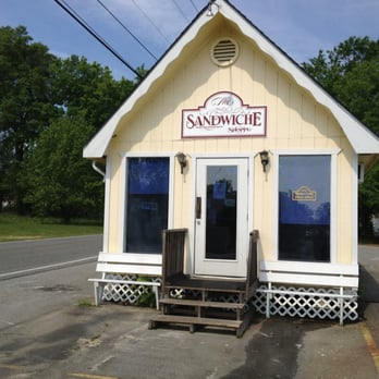 Sandwiche Shoppe - The Sandwich Shoppe - Sandwiches Near Me - Vidalia, Georgia Sandwiche Shoppe - The Sandwich Shoppe - Sandwiches Near Me - Vidalia, Georgia