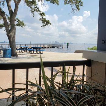 Leons Lobstah Shack - A view of the Tampa skyline from my table - Seafood Near Me - Tampa Bay, Florida Leons Lobstah Shack - A view of the Tampa skyline from my table - Seafood Near Me - Tampa Bay, Florida
