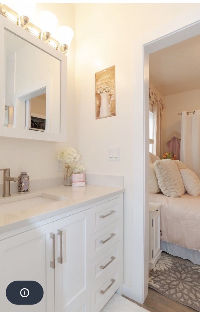 Slide of Lolark Contractors