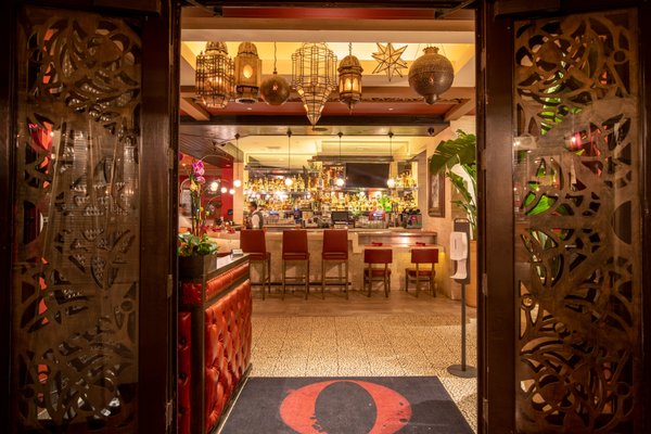 RED O CANTINA by null