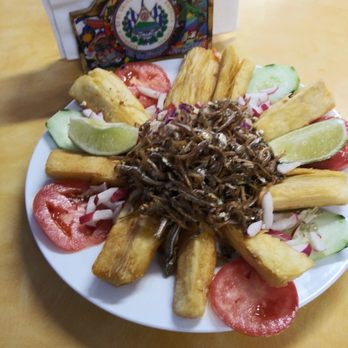El Torogoz - Yuca con pescadito - Salvadoran Near Me - Vallejo, California El Torogoz - Yuca con pescadito - Salvadoran Near Me - Vallejo, California