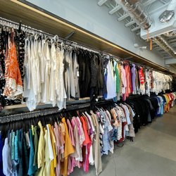 2nd STREET - Torrance - Women's tops