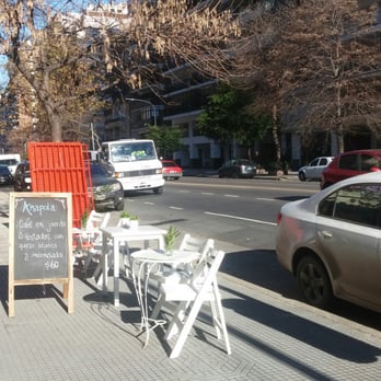 Amapola - Mesitas en la vereda - Tea Rooms Near Me - Buenos Aires, C