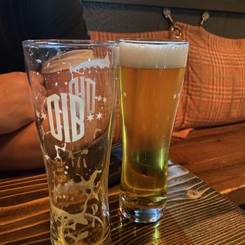 Old Irving Brewing - Glasses for sale on site - Breweries Near Me - Chicago, Illinois Old Irving Brewing - Glasses for sale on site - Breweries Near Me - Chicago, Illinois