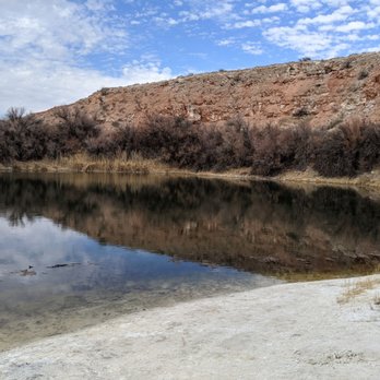 Bottomless Lakes State Park - Parks Near Me - Roswell, New Mexico