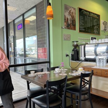 Bouchėe Confections - Chocolatiers & Shops Near Me - Reno, Nevada