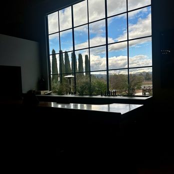 Turnbull Wine Cellars - Wine Tasting Room Near Me - Oakville, California Turnbull Wine Cellars - Wine Tasting Room Near Me - Oakville, California