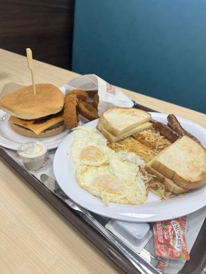 Nation's Giant Hamburgers & Great Pies by null