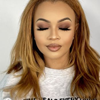 Paradise Beauty - Smokey Eye Glam - Eyebrow Services Near Me Paradise Beauty - Smokey Eye Glam - Eyebrow Services Near Me