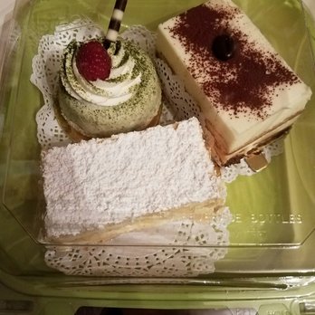 Baklovah Bakery - Green tea mousse/Tiramisu/Napolean - Desserts Near Me - San Antonio, Texas