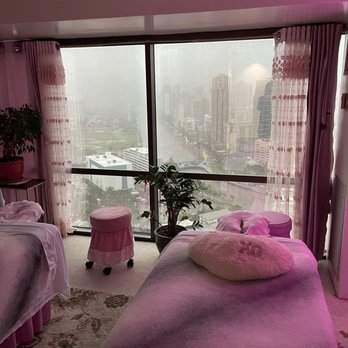 Mia Thai Massage - Couples massage room - Massage Near Me - Honolulu, Hawaii Mia Thai Massage - Couples massage room - Massage Near Me - Honolulu, Hawaii