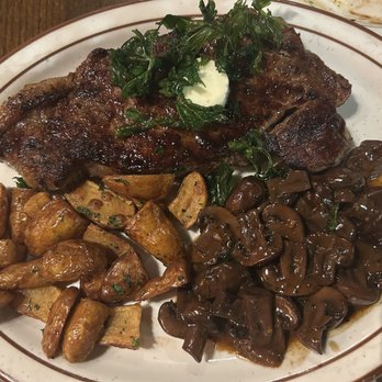 Livestock Tavern - New York steak with potatoes and Mushrooms? It was so good!! - Cocktail Bars Near Me - Honolulu, Hawaii Livestock Tavern - New York steak with potatoes and Mushrooms? It was so good!! - Cocktail Bars Near Me - Honolulu, Hawaii