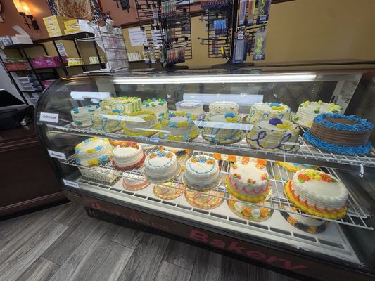 Antoine's Famous Cakes by null