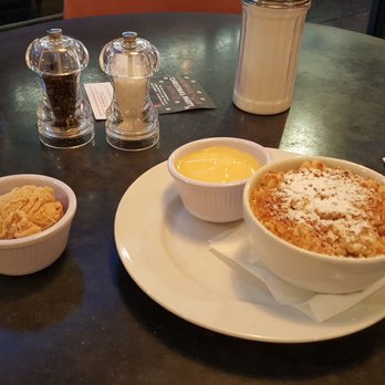 VQ Bloomsbury - Apple crumble dessert. Quite filling and the creamy yellow sauce brought it all together. - Diners Near Me - London, XGL VQ Bloomsbury - Apple crumble dessert. Quite filling and the creamy yellow sauce brought it all together. - Diners Near Me - London, XGL