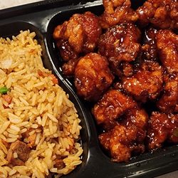 Rice House - General Tso's with Pork Fried Rice