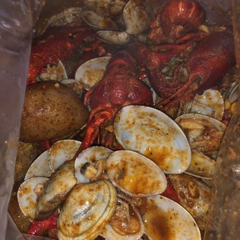 Crafty Crab - Clams and crawfish - Seafood Near Me - Lauderhill, Florida