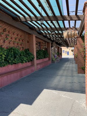 HOLY FAMILY CATHOLIC CHURCH Updated March 2025 226 Photos & 26