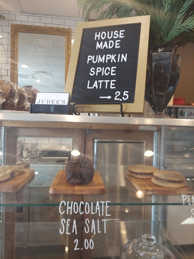Judee's Coffee Shop Logo