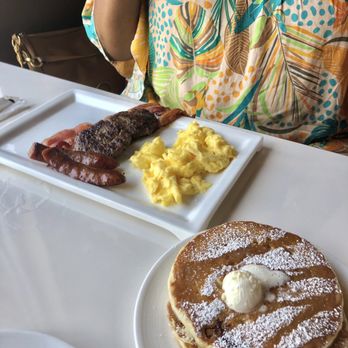 Brunch Junction - Breakfast & Brunch Near Me - Pearland, Texas