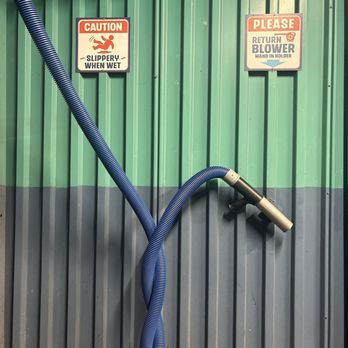 CAR Wash - Vehicle dryer to blow off water once you are finished washing. Nice addition! - Car Wash Near Me - San Leandro, California CAR Wash - Vehicle dryer to blow off water once you are finished washing. Nice addition! - Car Wash Near Me - San Leandro, California