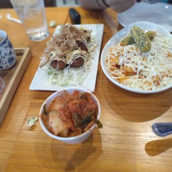 Bonchon Gaithersburg - Kimchi and Takoyaki - Korean Near Me - Gaithersburg, Maryland