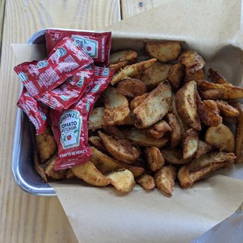 Buffalo Wild Wings - Potatoes Wedges - Chicken Wings Near Me - Rockaway, New Jersey