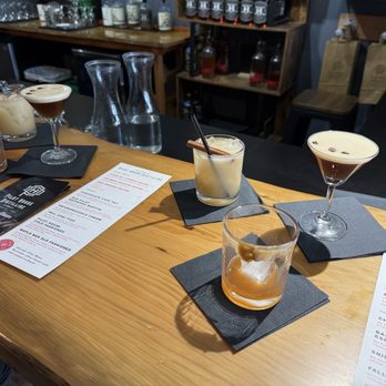 Pilot House Distilling - Mini Craft Cocktail - Cocktail Bars Near Me - Cannon Beach, Oregon Pilot House Distilling - Mini Craft Cocktail - Cocktail Bars Near Me - Cannon Beach, Oregon