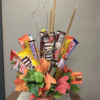 Shooting Star Florist - Candy bouquet - Florists Near Me - Bloomington, Illinois Shooting Star Florist - Candy bouquet - Florists Near Me - Bloomington, Illinois