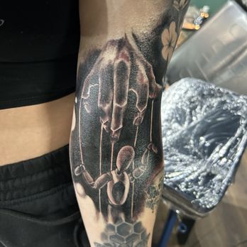 Morbid Rose Ink - Puppet By Zack rose - Tattoo Near Me - Phoenix, Arizona Morbid Rose Ink - Puppet By Zack rose - Tattoo Near Me - Phoenix, Arizona