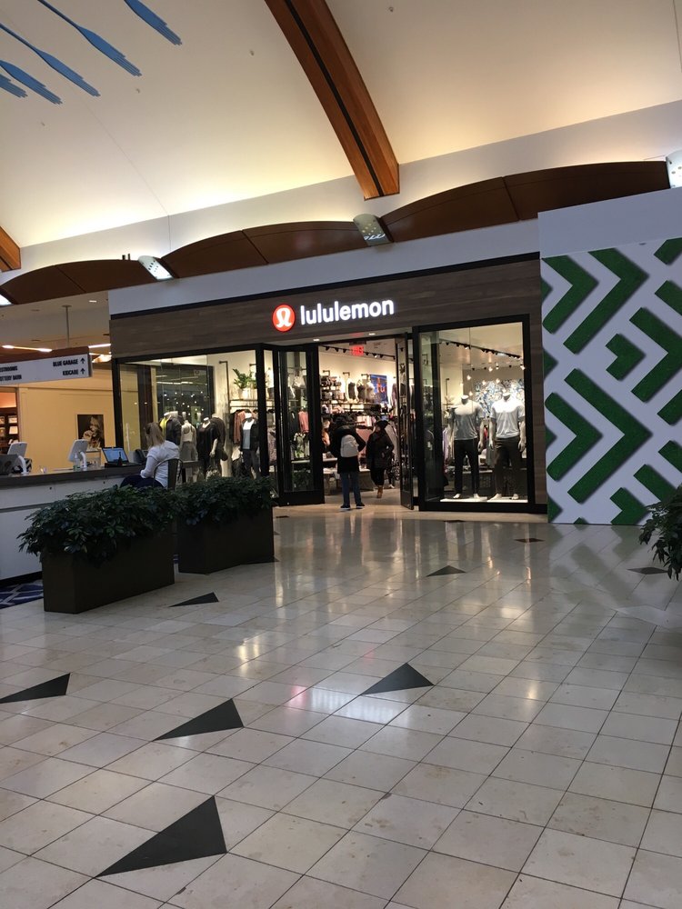tysons corner mall lululemon