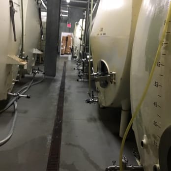 Sprecher Brewing - Lots of beer... In huge tanks! - Breweries Near Me - Glendale, Wisconsin