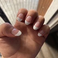 Nails Pro