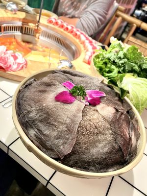 Old Alley Hot Pot Austin | 龙门阵火锅奥斯丁店 by null