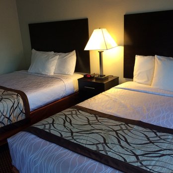 Thunderbird Lodge - Queen beds - Hotels Near Me - Redding, California Thunderbird Lodge - Queen beds - Hotels Near Me - Redding, California