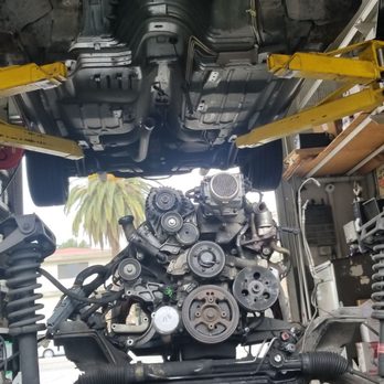 Beverly 76 - Pontiac firebird engine swap. - Gas Stations Near Me - Los Angeles, California
