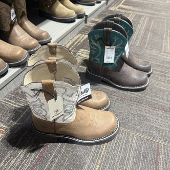 Boot Barn - Fat Baby is very comfortable. - Shoe Stores Near Me - Las Vegas, Nevada