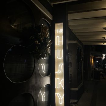 THE HUSKY - Updated February 2026 - 422 Photos & 130 Reviews - 4510