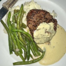 Douglas Lake Bar & Steakhouse