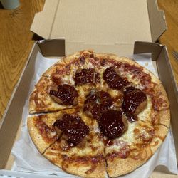 Dighton House of Pizza - 10" Small BBQ Chicken Pizza