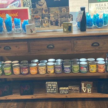 Hollywood Feed - Interior - Pet Stores Near Me - Morrisville, North Carolina
