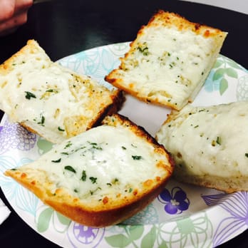 Win-Spuntino - Garlic Cheesy Bread - Italian Near Me - Honolulu, Hawaii