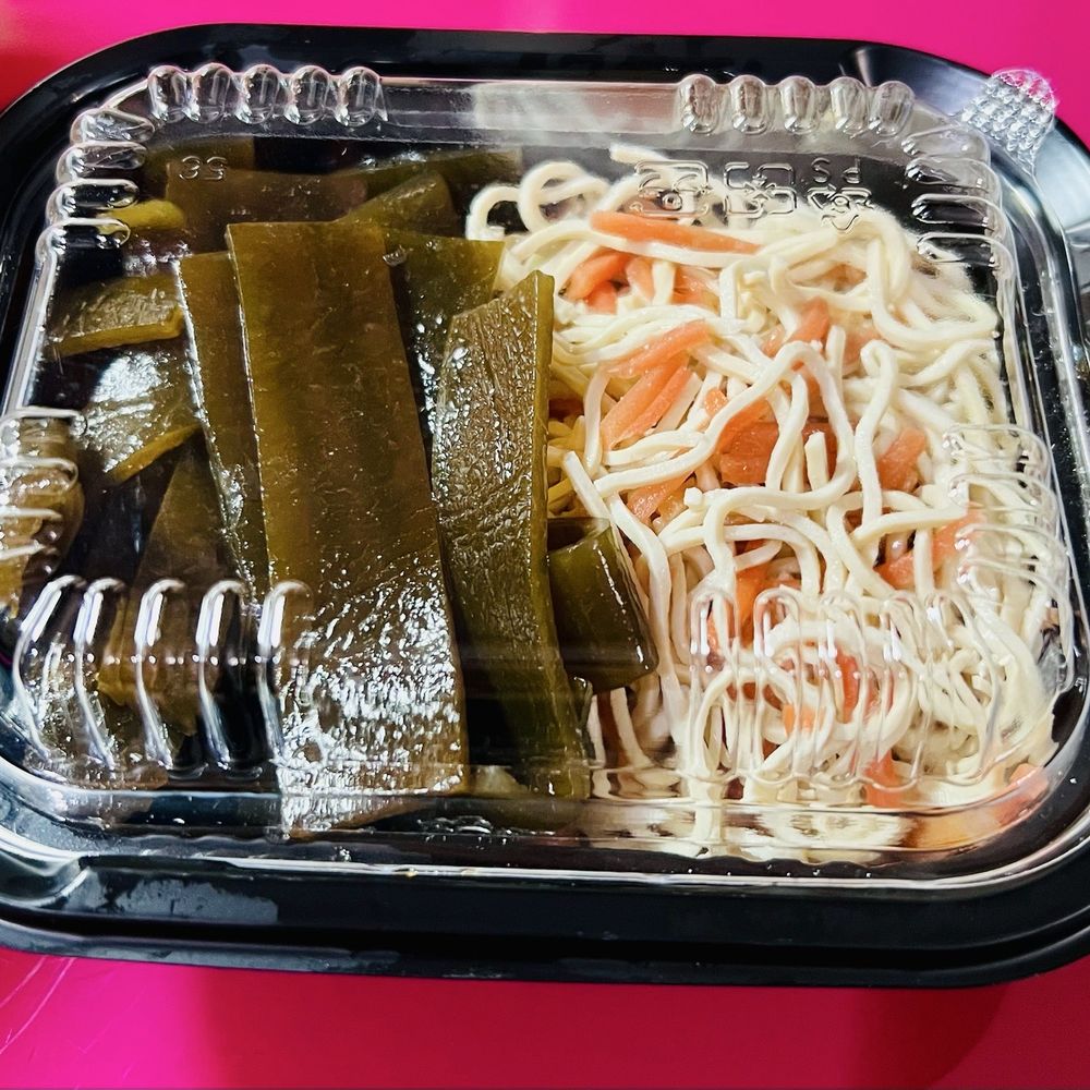 Bafang Dumpling - Seaweed & bean curd salad - Taiwanese Near Me - Van Nuys, California